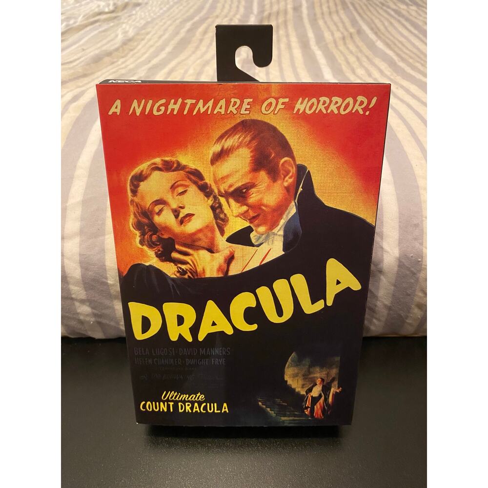 NECA:  Universal Monsters - Ultimate Count Dracula